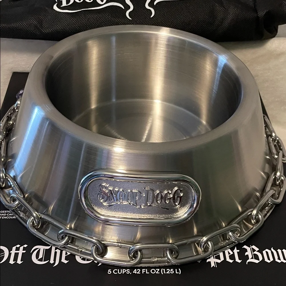 Snoop Dogg Stainless Steel Pet Bowl set (2)